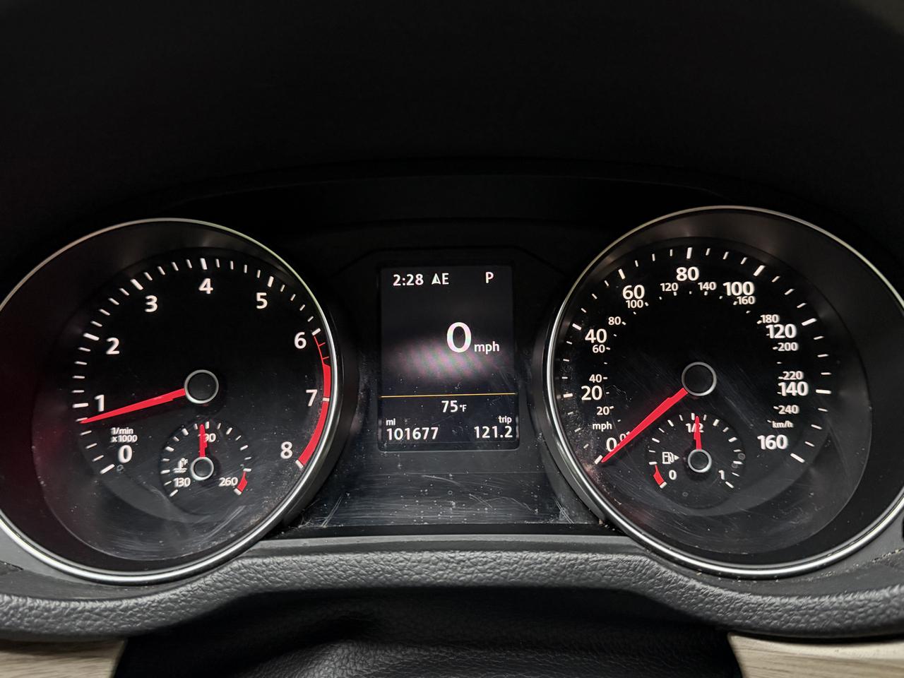 Volkswagen Passat SE w/Technology 2017