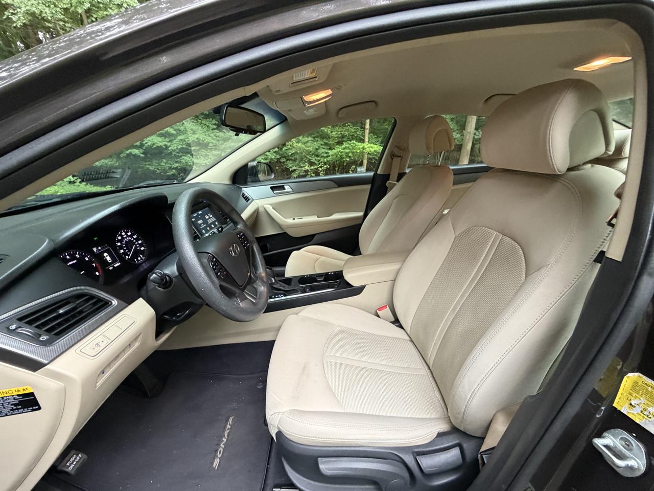 Hyundai Sonata SE 2016