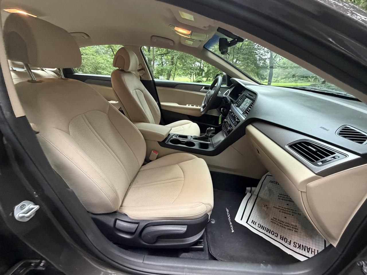 Hyundai Sonata SE 2016