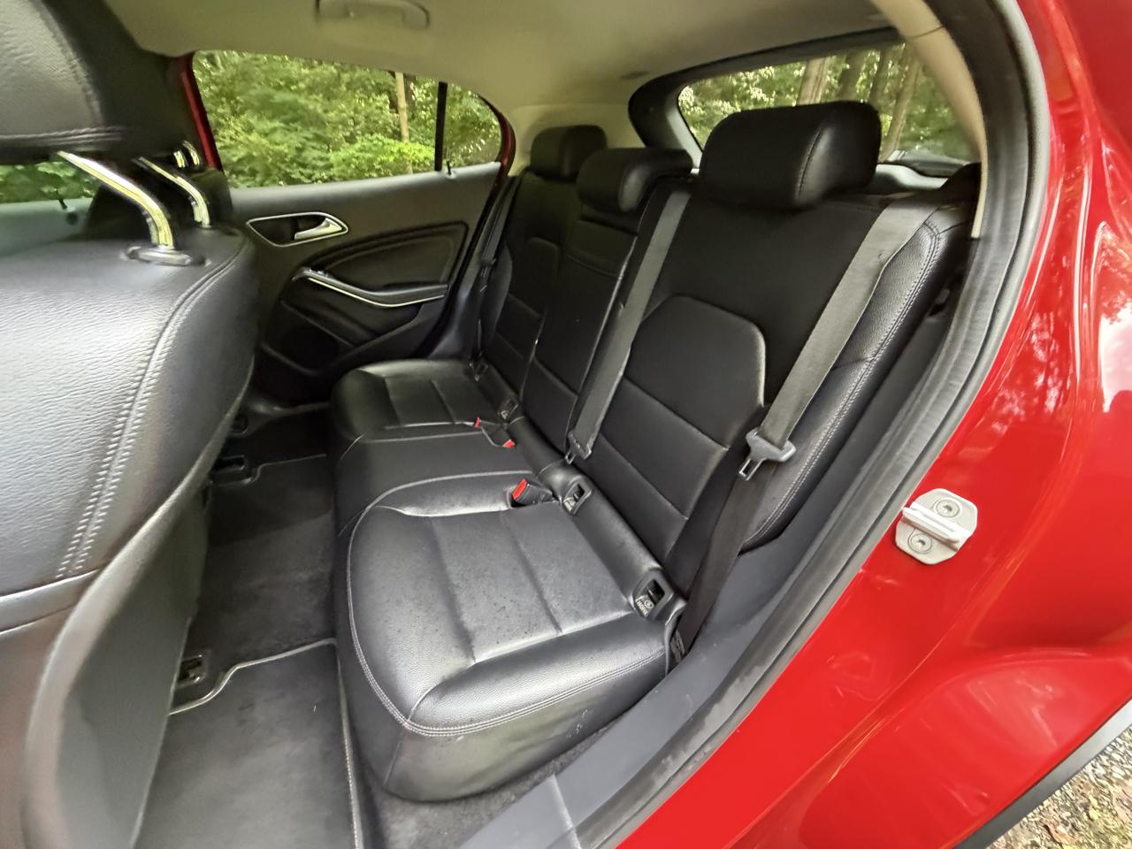 Mercedes-Benz GLA-Class GLA250 4MATIC 2015