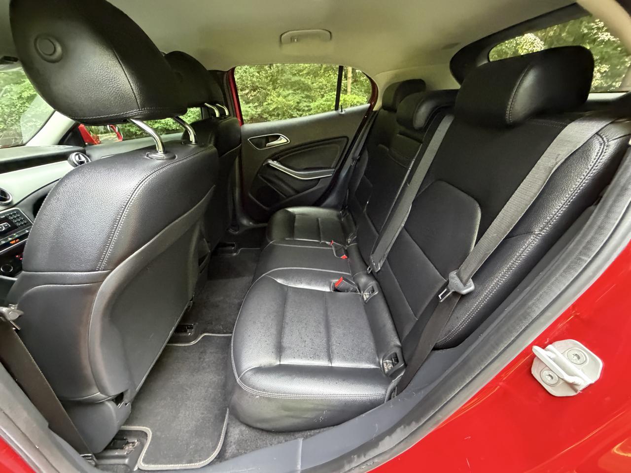 Mercedes-Benz GLA-Class GLA250 4MATIC 2015