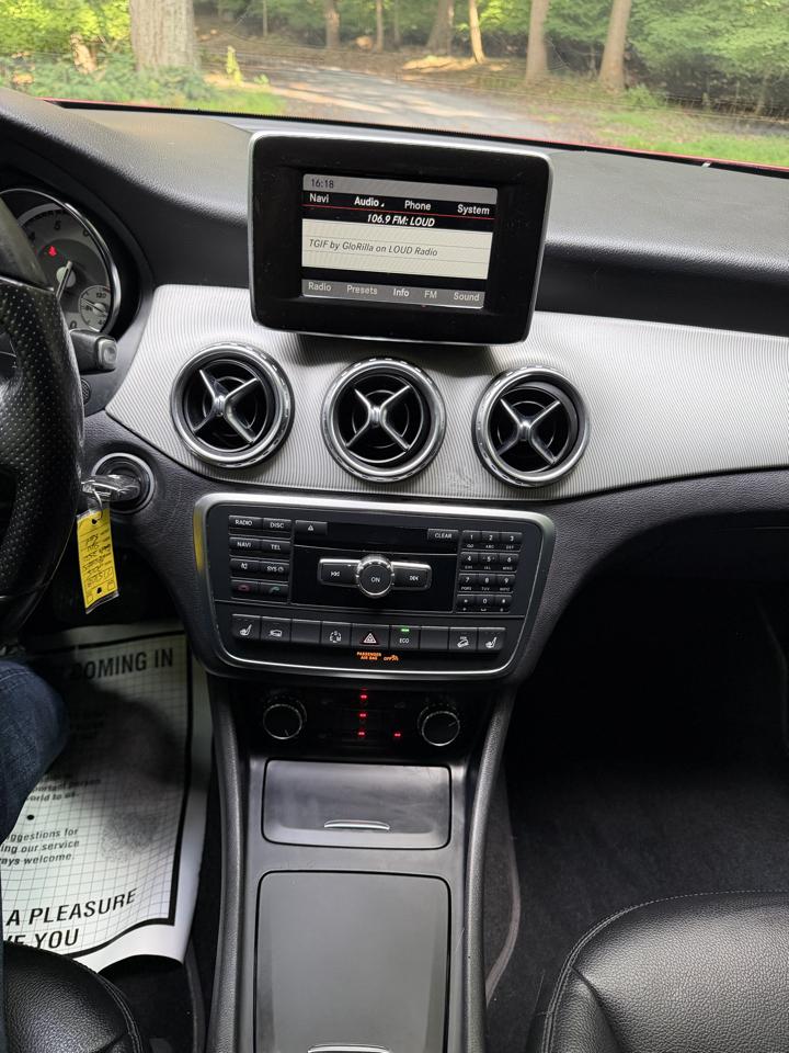 Mercedes-Benz GLA-Class GLA250 4MATIC 2015