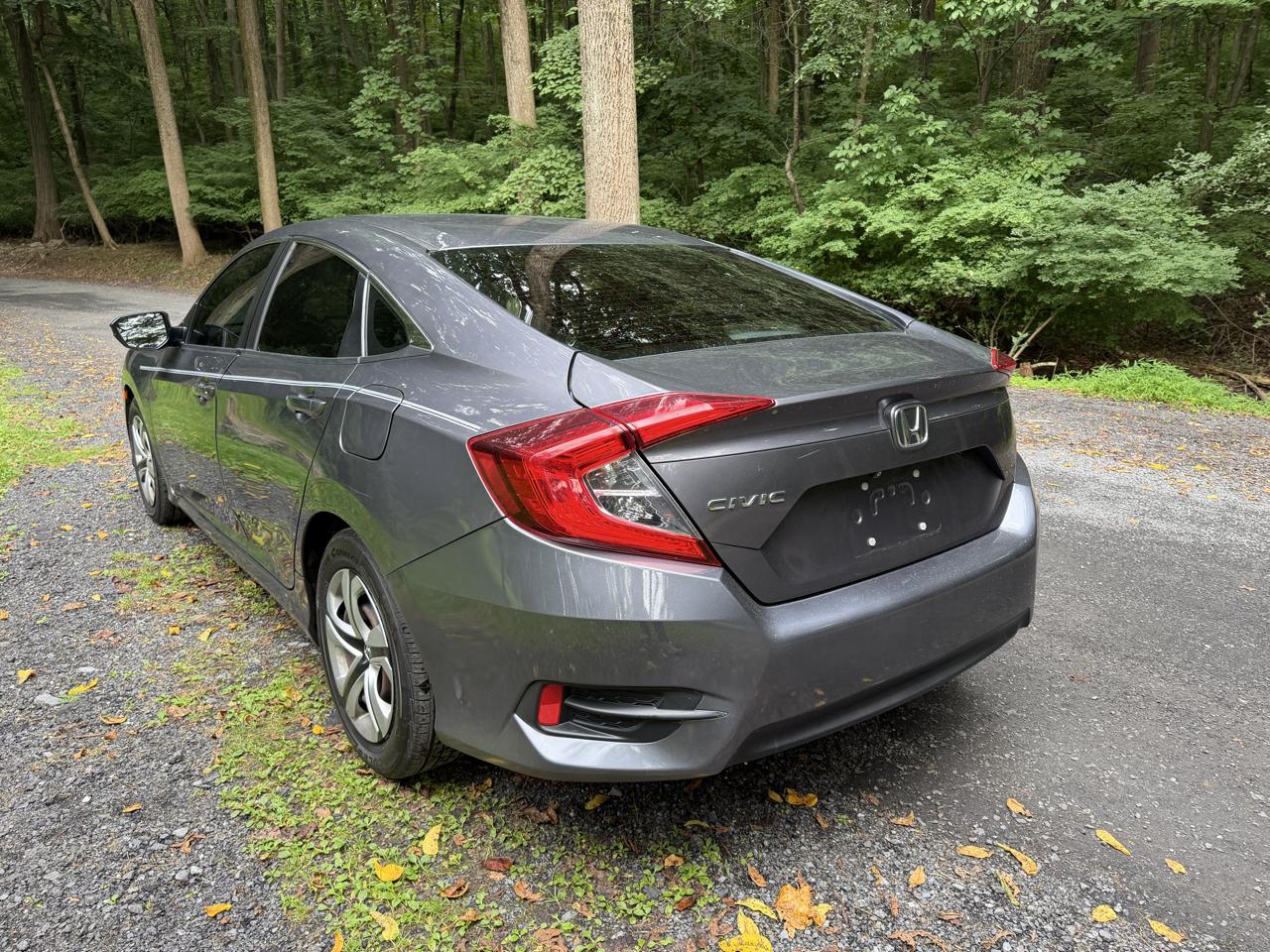 Honda Civic LX Sedan CVT 2017