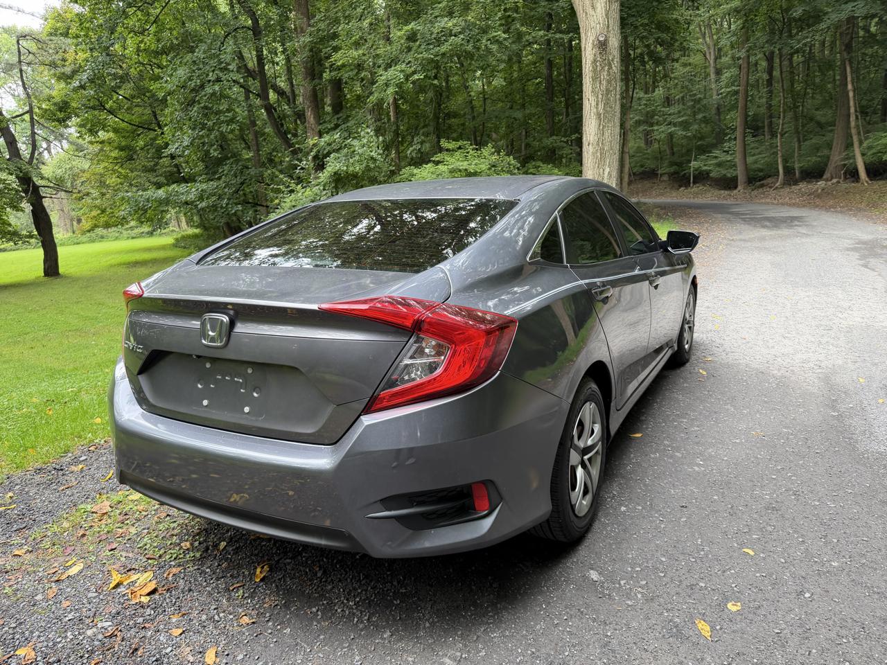Honda Civic LX Sedan CVT 2017