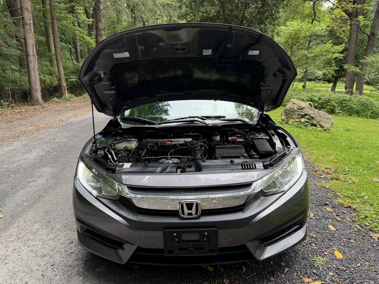 Honda Civic LX Sedan CVT 2017