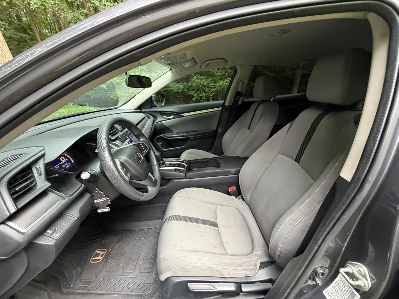 Honda Civic LX Sedan CVT 2017