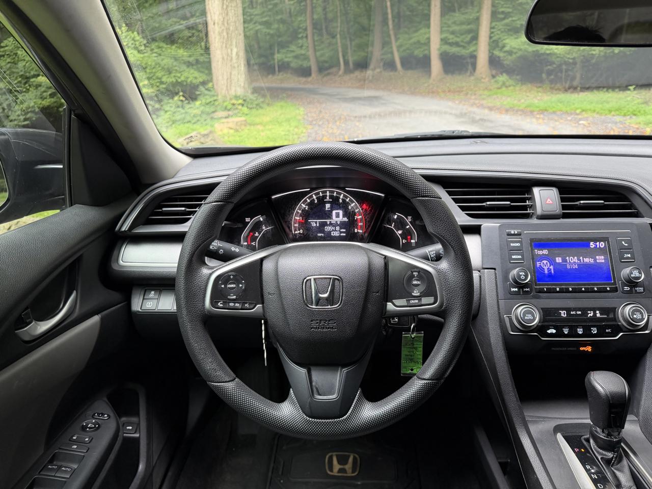 Honda Civic LX Sedan CVT 2017
