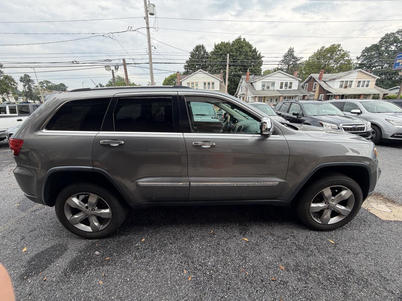 Jeep Grand Cherokee Overland 4WD 2013