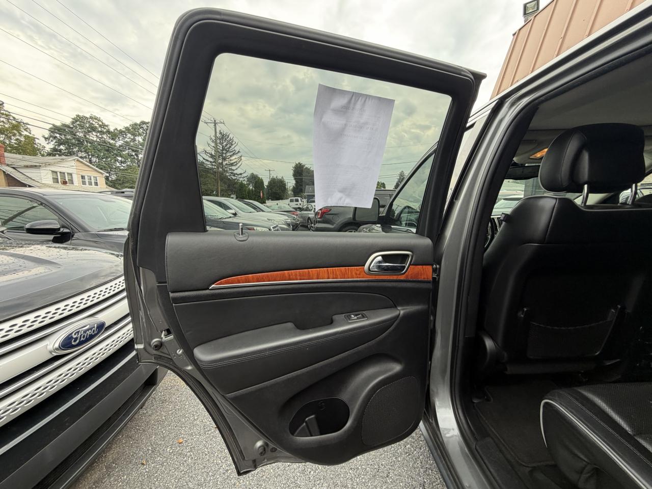 Jeep Grand Cherokee Overland 4WD 2013