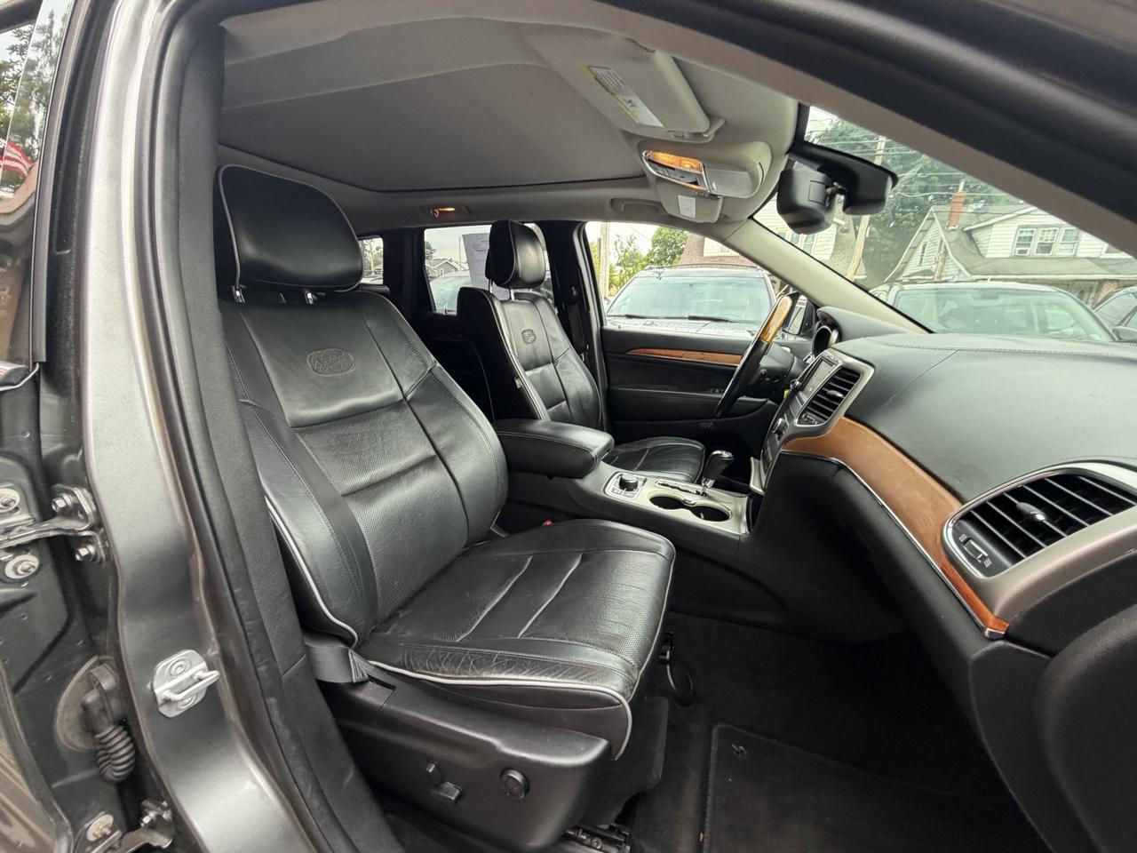 Jeep Grand Cherokee Overland 4WD 2013