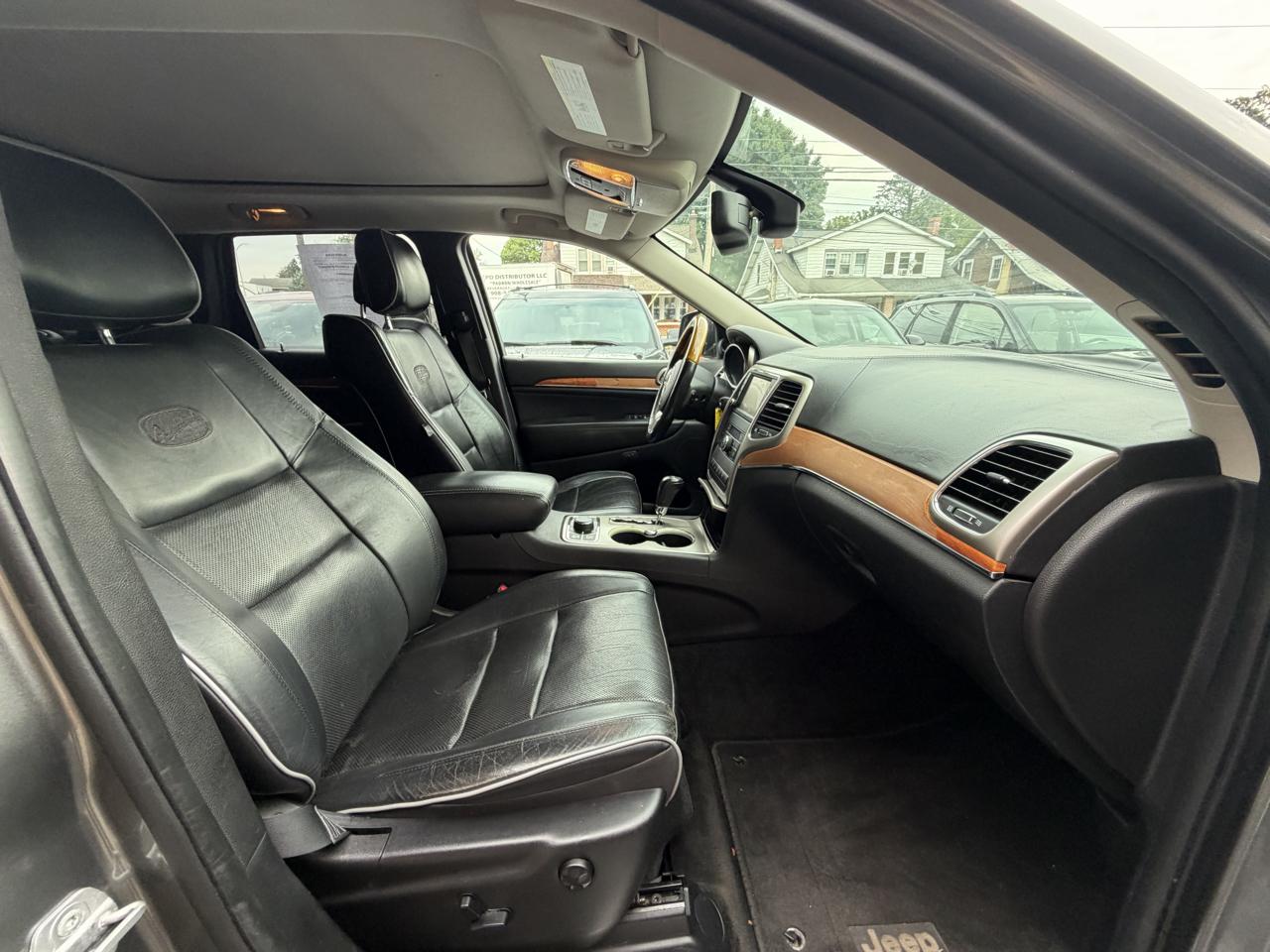 Jeep Grand Cherokee Overland 4WD 2013