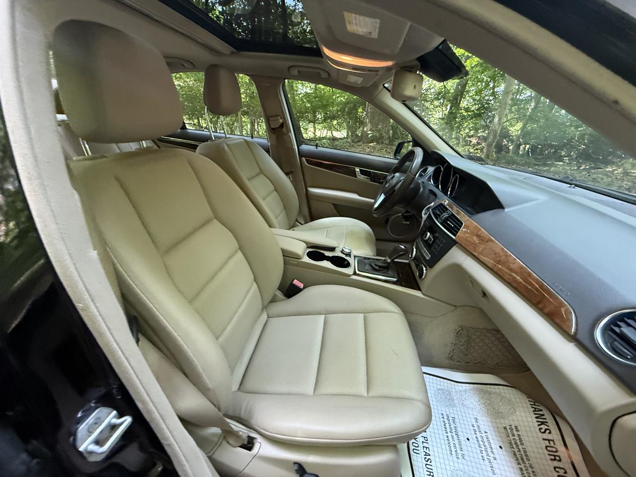 Mercedes-Benz C-Class C300 4MATIC Luxury Sedan 2012