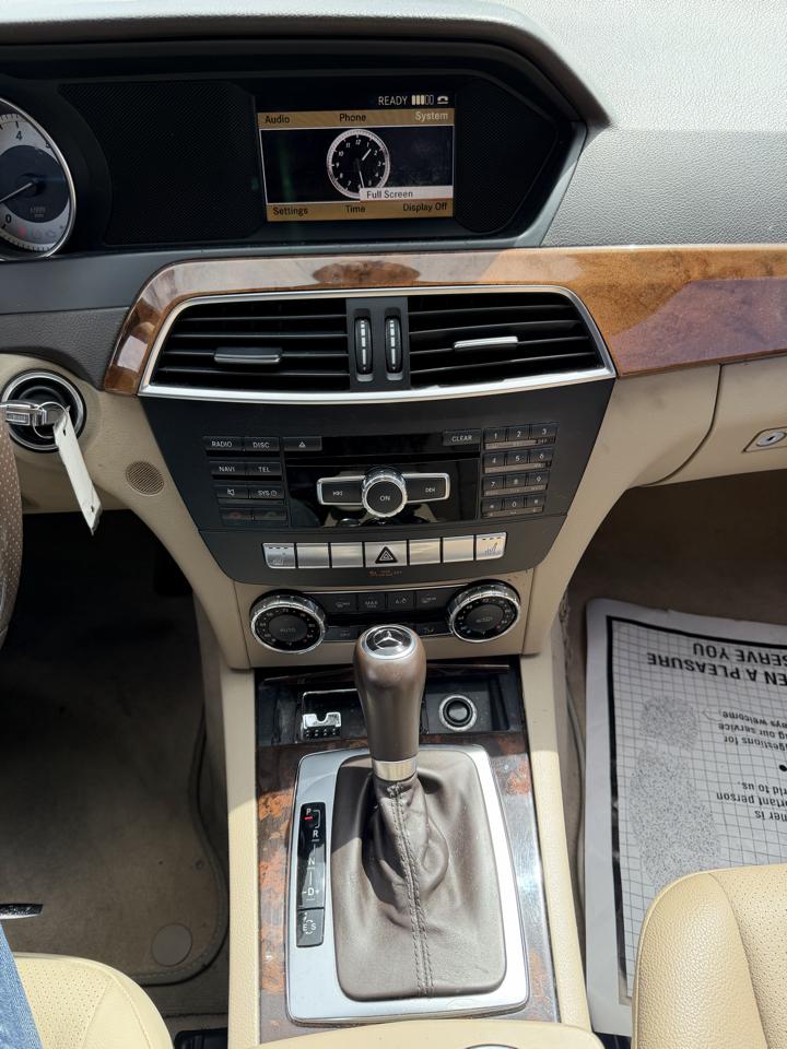 Mercedes-Benz C-Class C300 4MATIC Luxury Sedan 2012
