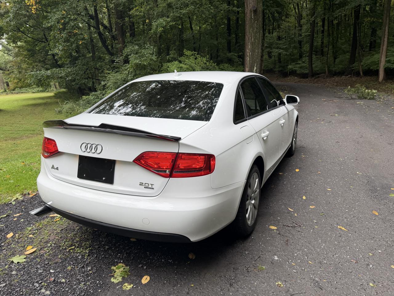 Audi A4 2.0T Sedan quattro Tiptronic 2012