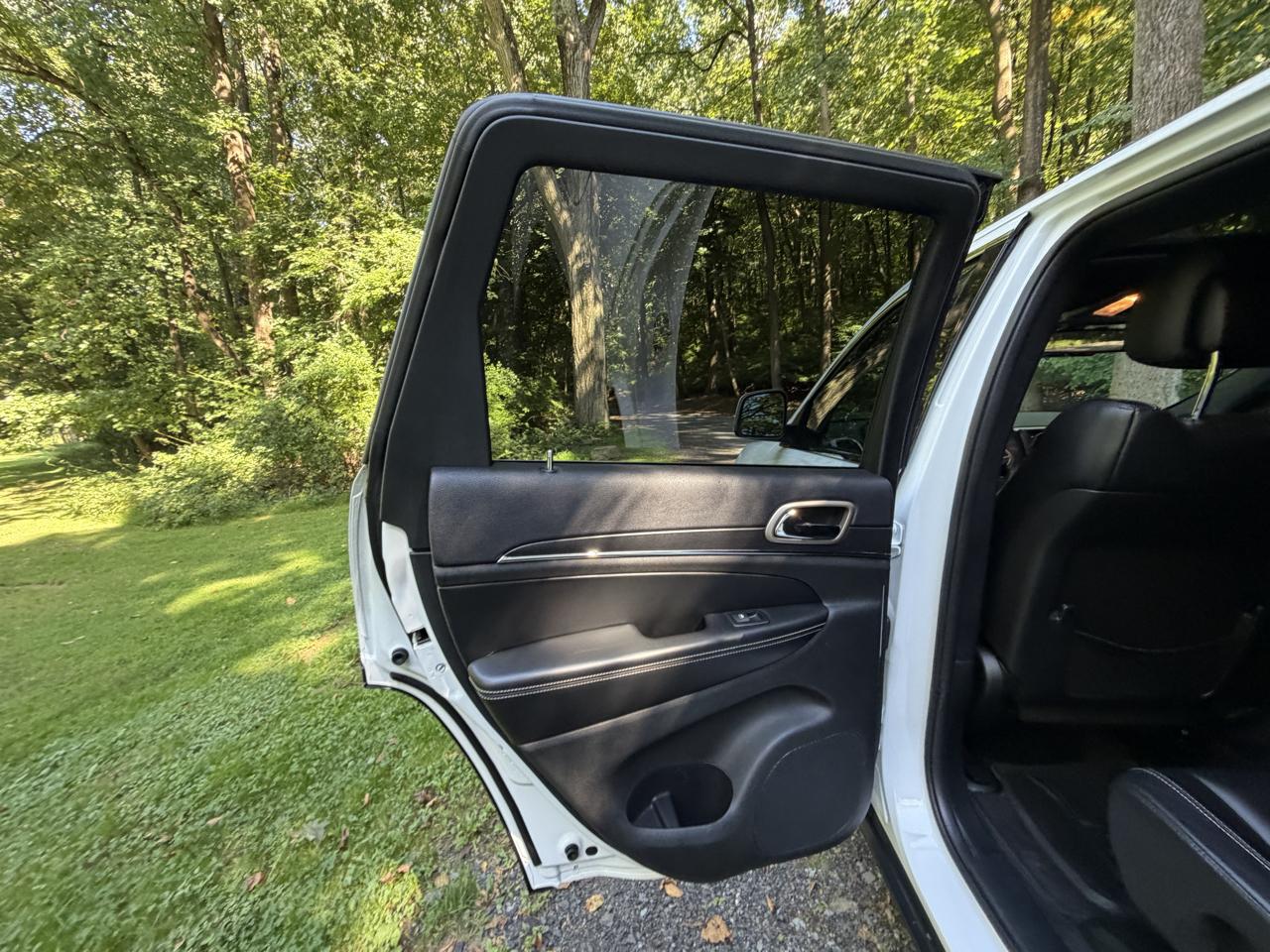 Jeep Grand Cherokee Limited 4WD 2015