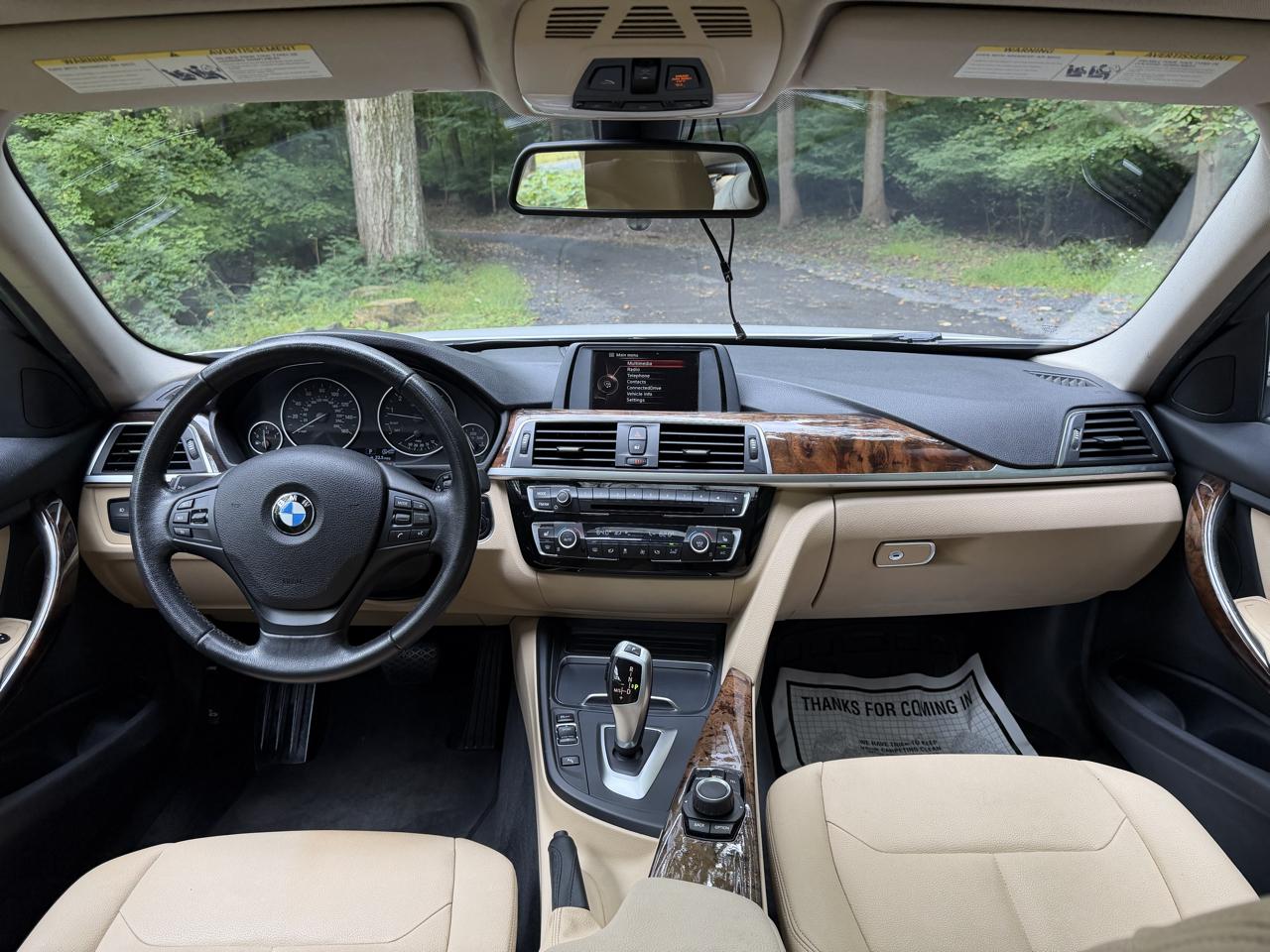 BMW 3-Series 320i xDrive Sedan 2017