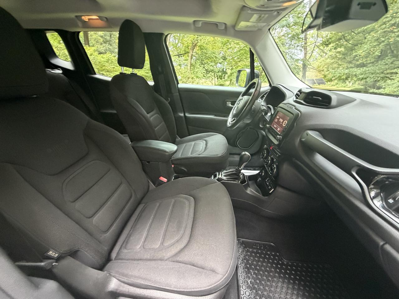Jeep Renegade Latitude 4WD 2016