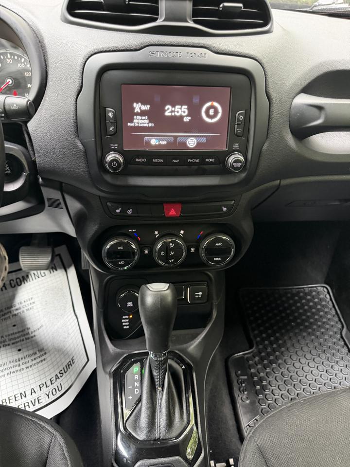Jeep Renegade Latitude 4WD 2016