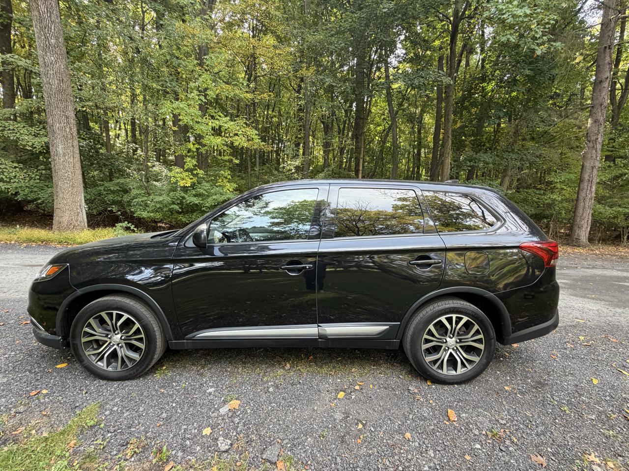 Mitsubishi Outlander SEL AWD 2018