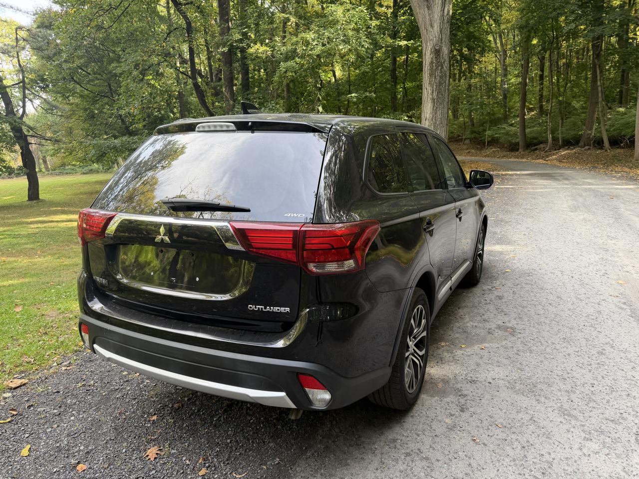 Mitsubishi Outlander SEL AWD 2018