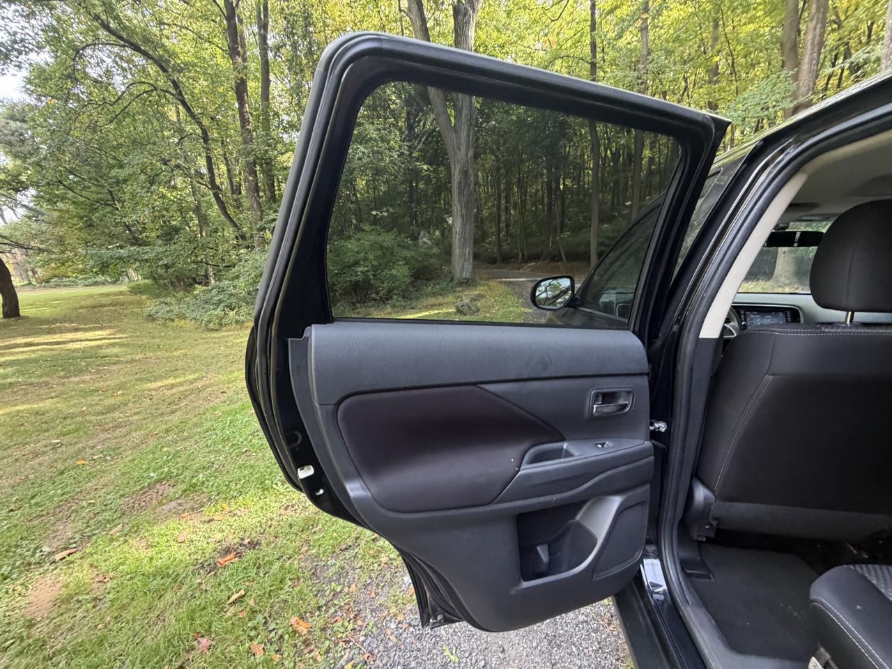 Mitsubishi Outlander SEL AWD 2018
