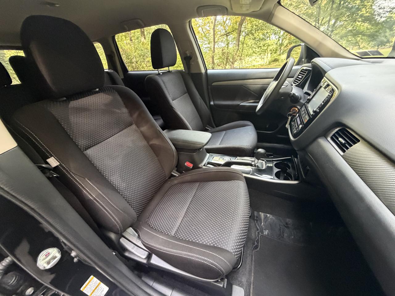 Mitsubishi Outlander SEL AWD 2018