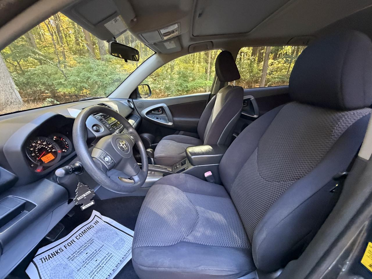 Toyota RAV4 Sport I4 4WD 2010