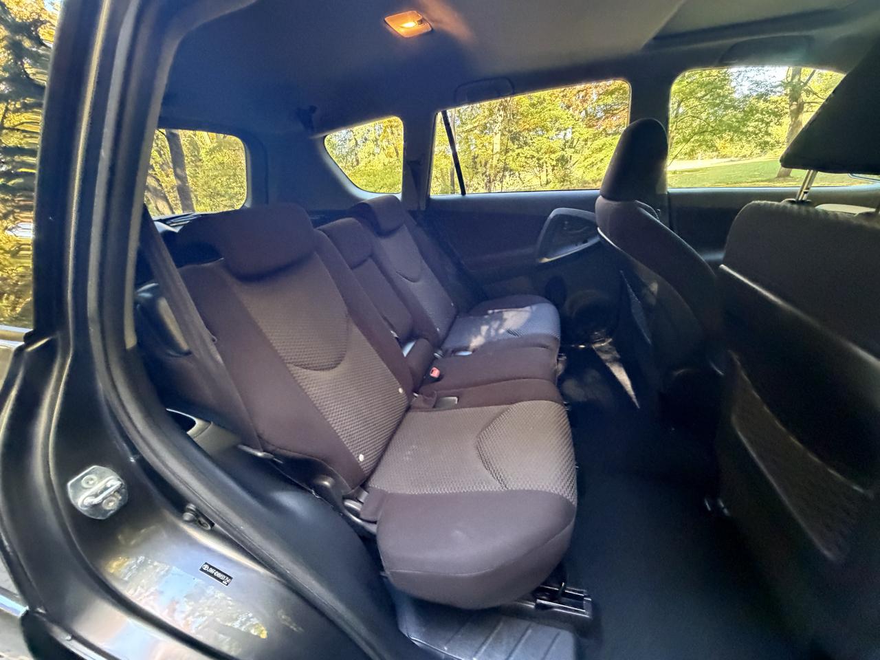 Toyota RAV4 Sport I4 4WD 2010