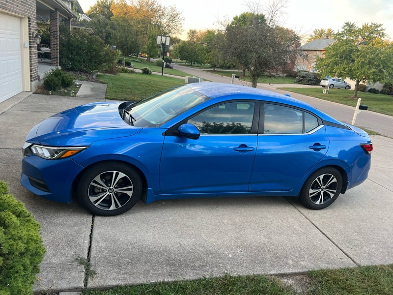2020 Nissan Sentra SV photo 4