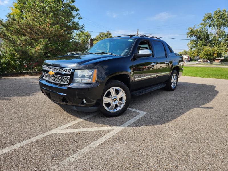 Chevrolet Avalanche LTZ 4WD 2012 Chevrolet Avalanche LTZ 4WD 2012