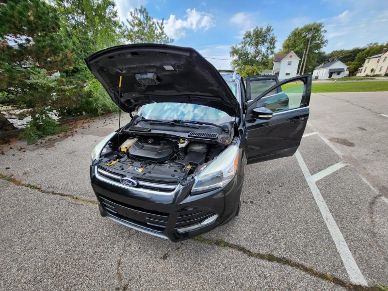 Ford Escape Titanium 4WD 2013 Ford Escape Titanium 4WD 2013