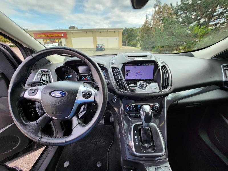 Ford Escape Titanium 4WD 2013 Ford Escape Titanium 4WD 2013