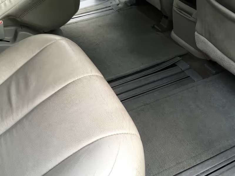 Toyota Sienna XLE FWD 8-Passenger V6 2014 Toyota Sienna XLE FWD 8-Passenger V6 2014