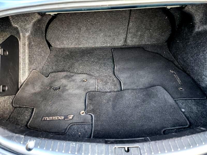 Mazda MAZDA3 i Touring 4-door 2010