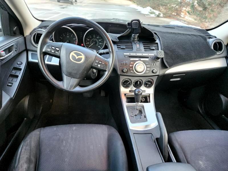 Mazda MAZDA3 i Touring 4-door 2010