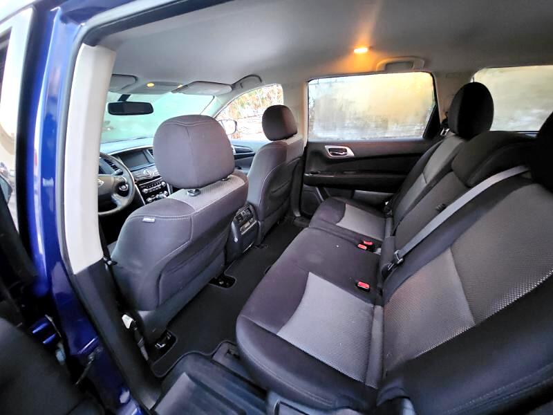 Nissan Pathfinder Platinum 4WD 2017