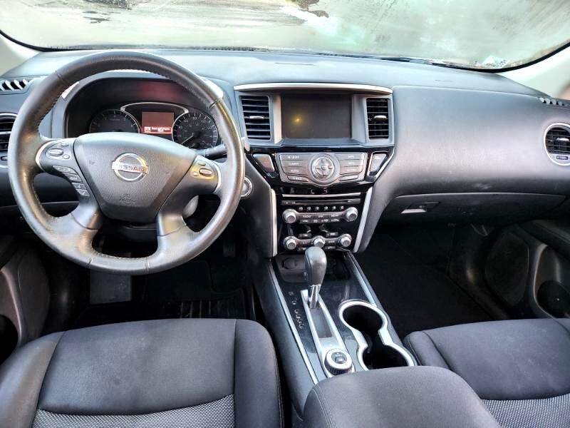 Nissan Pathfinder Platinum 4WD 2017