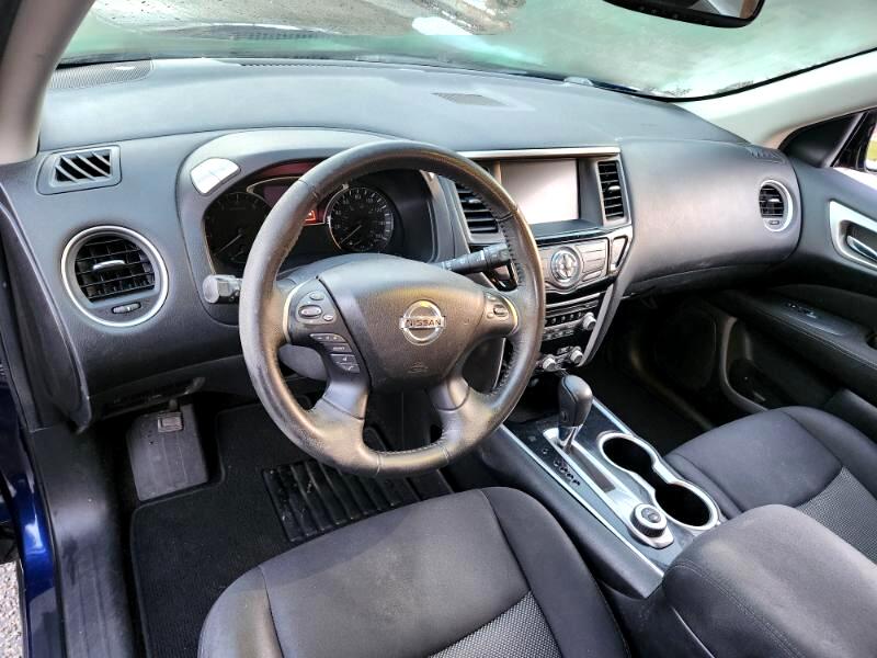 Nissan Pathfinder Platinum 4WD 2017