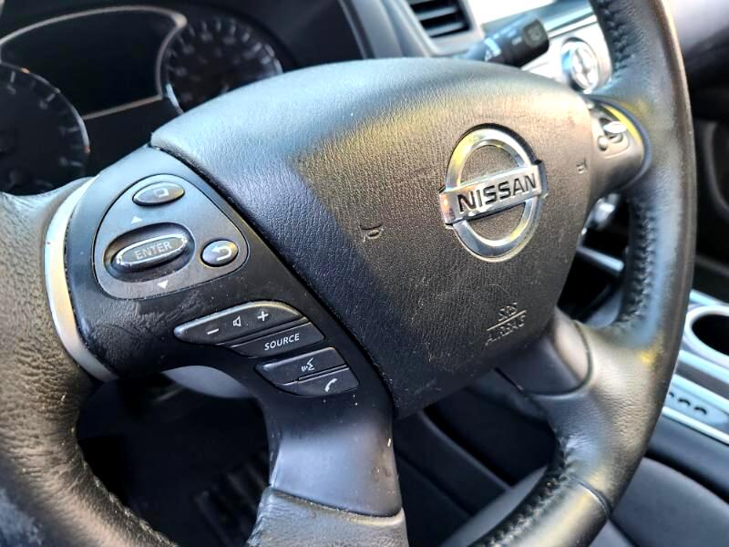 Nissan Pathfinder Platinum 4WD 2017