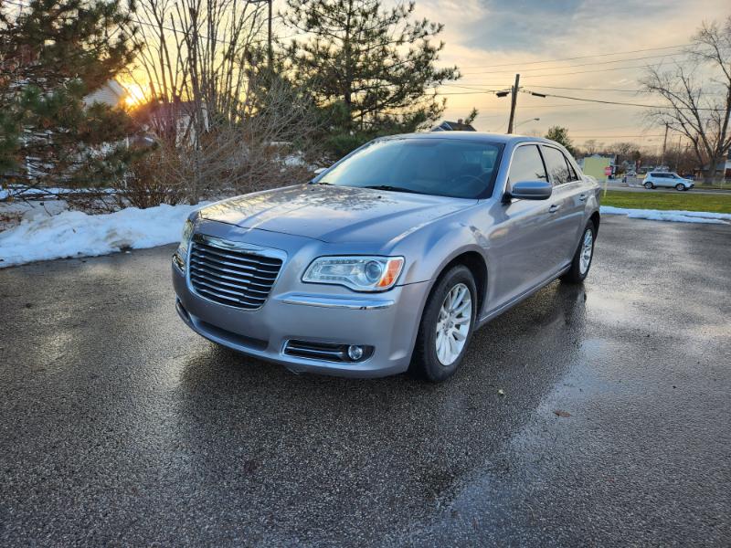 Chrysler 300 RWD 2013