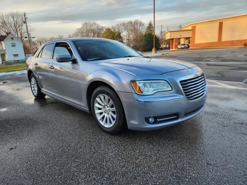 Chrysler 300 RWD 2013