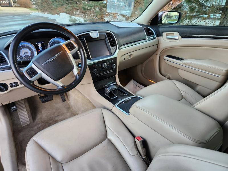 Chrysler 300 RWD 2013