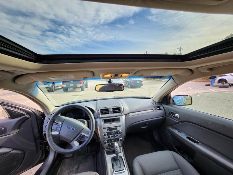 Ford Fusion I4 SE 2011