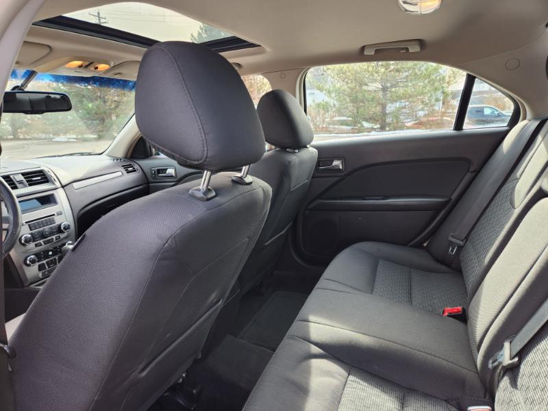 Ford Fusion I4 SE 2011