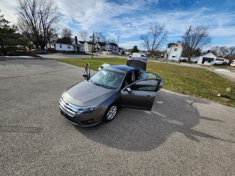 Ford Fusion I4 SE 2011