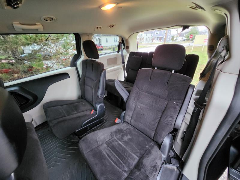 Dodge Grand Caravan SE 2017