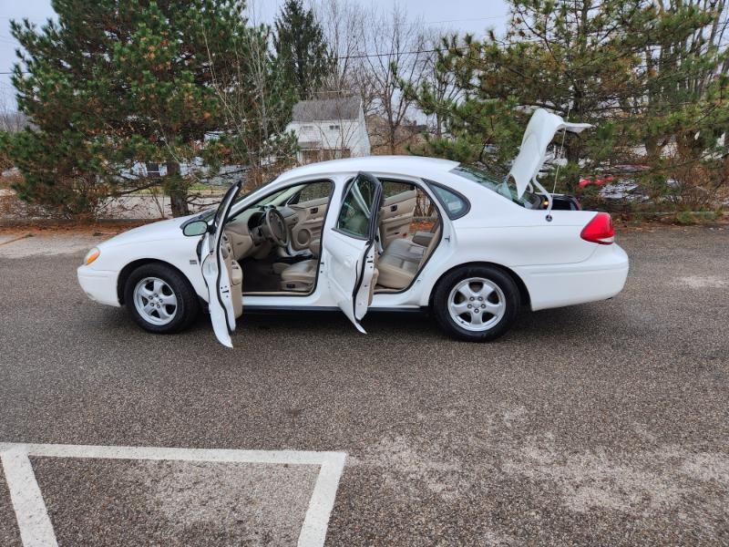 Ford Taurus SES Duratec 2004