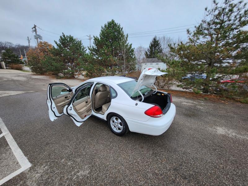 Ford Taurus SES Duratec 2004