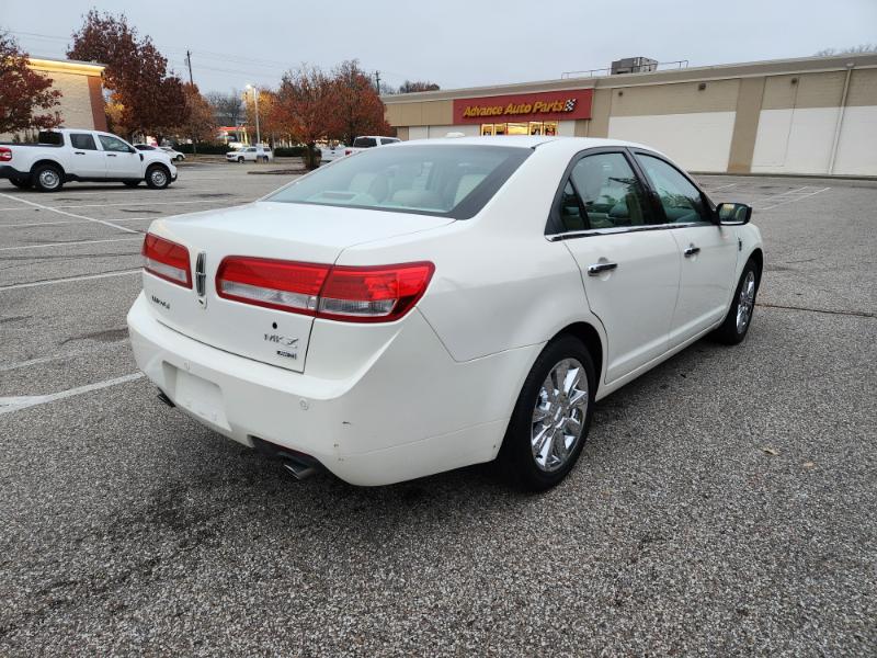 Lincoln MKZ AWD 2012