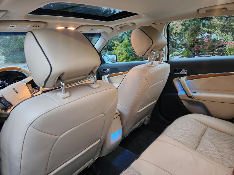 Lincoln MKZ AWD 2012